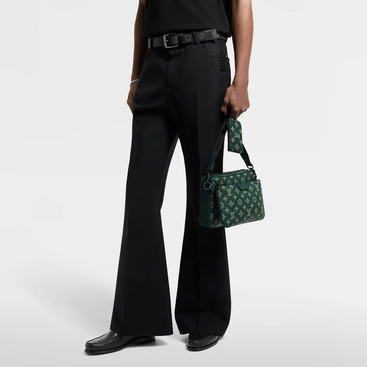 Trio Messenger Forest Green Shoes