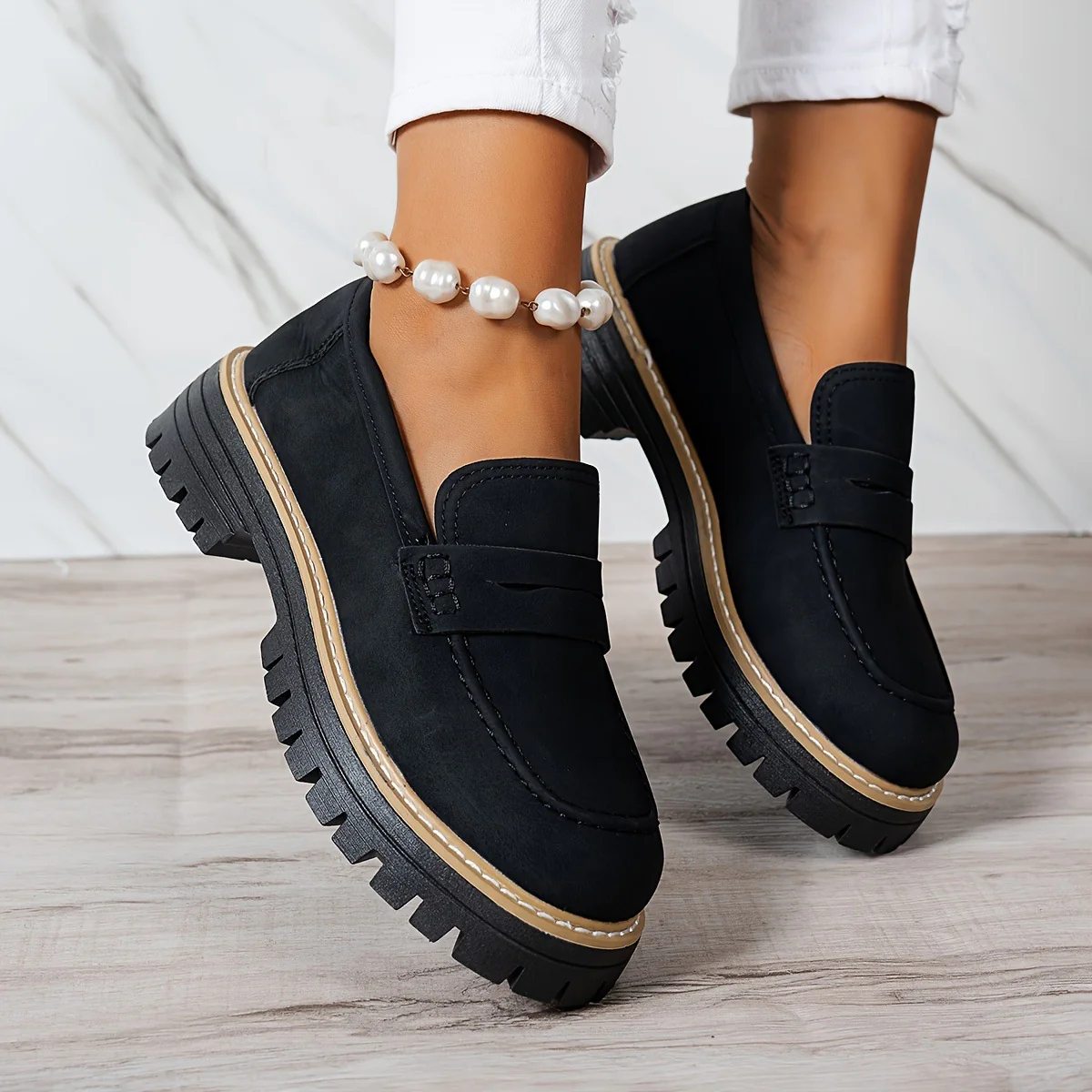 Women's Plus Size Casual Retro Suede Loafers
