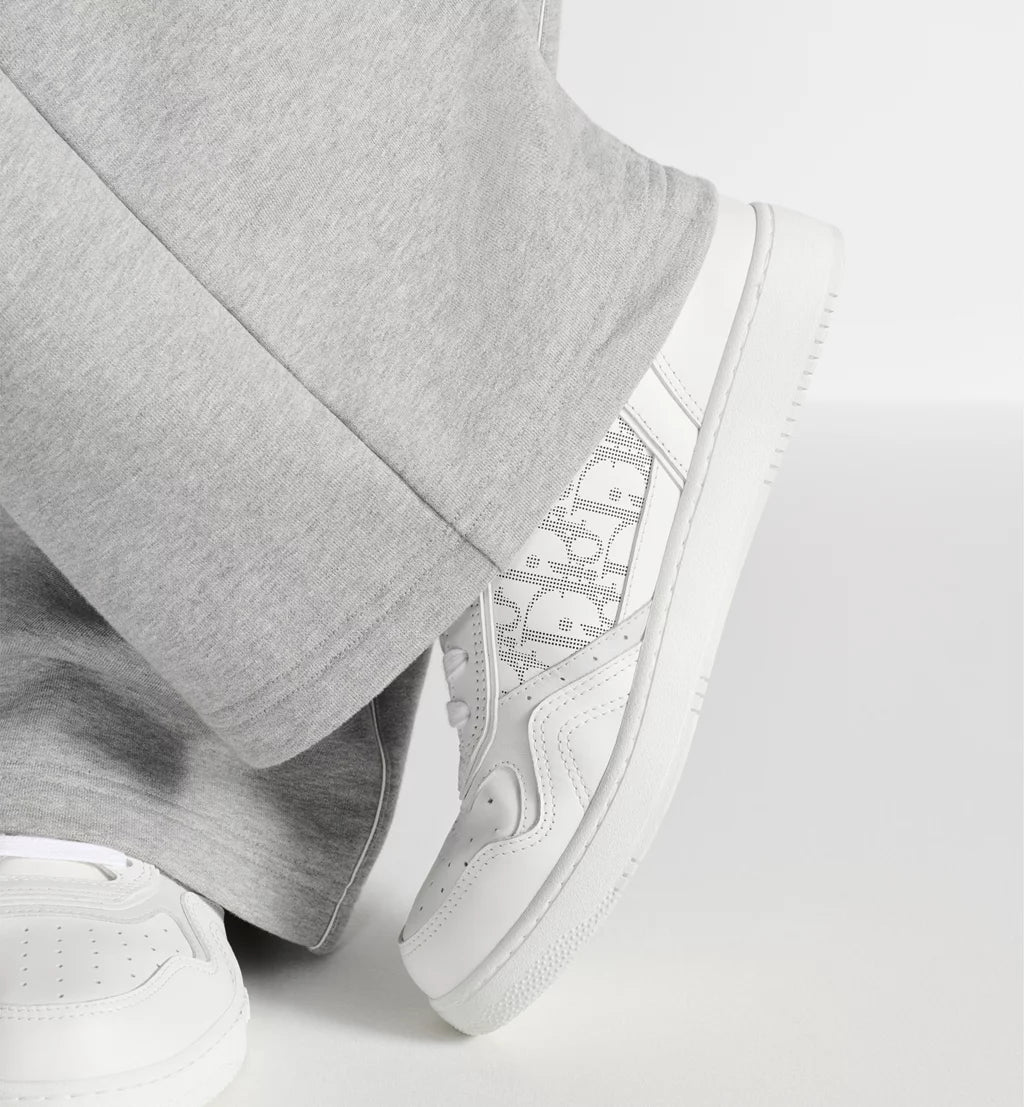 B27 Uptown Low-Top Sneaker – White