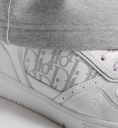 B27 Uptown Low-Top Sneaker – White