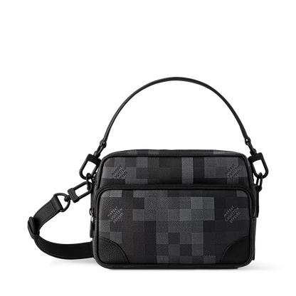 Nil Messenger Black Shoes