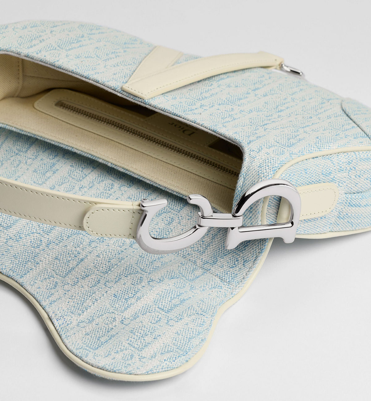 Saddle Luxury Handbag With Strap In Céleste Blue Washed Jacquard
