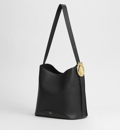 Medium Médaillon Bucket Luxury Handbag With Black Grained Calfskin And Signature Clasp