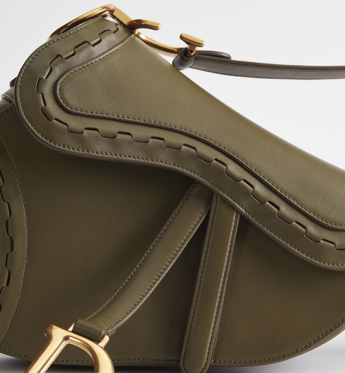 Saddle Luxury Handbag With Strap In Khaki Calfskin