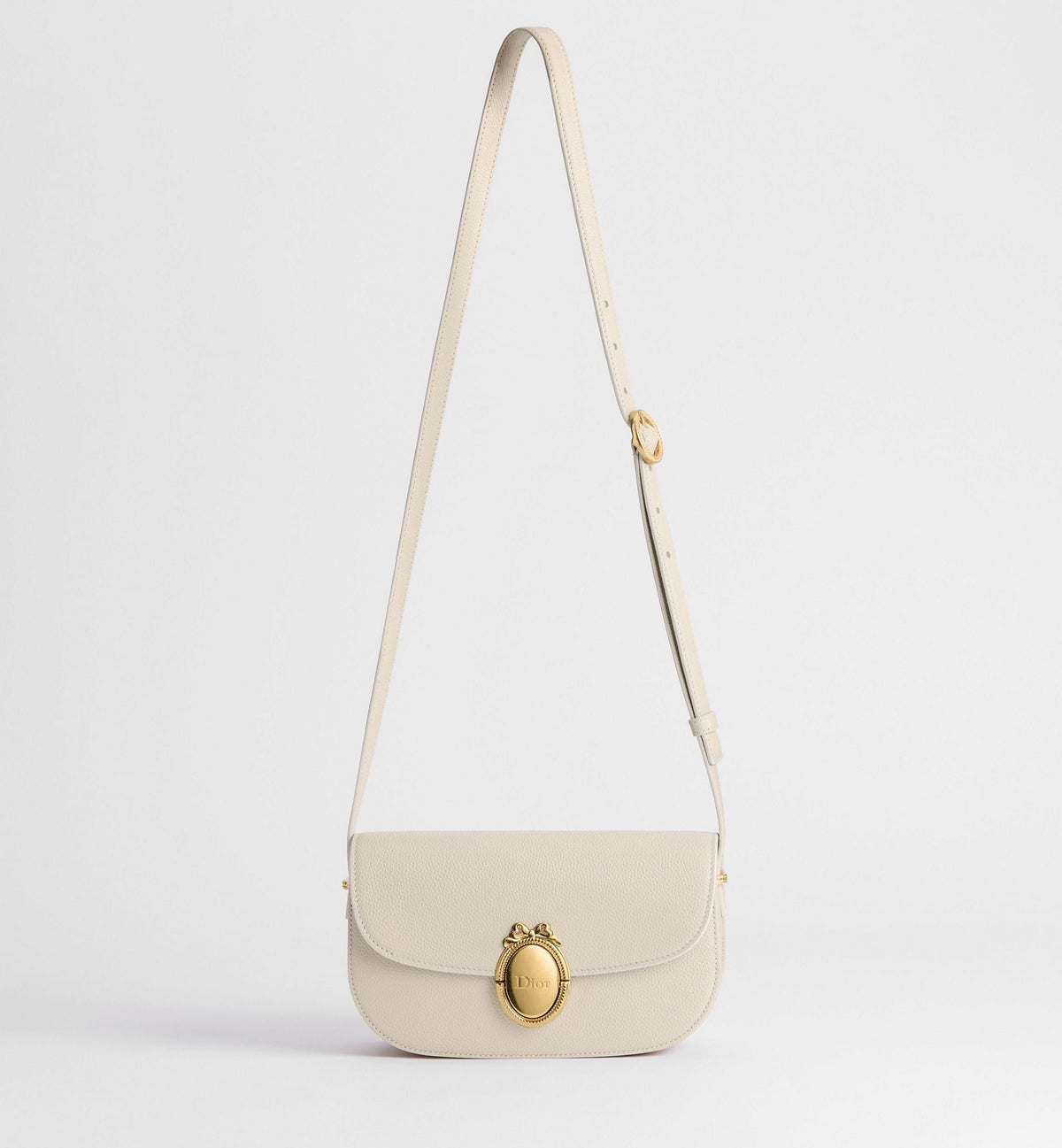 Small Médaillon Flap Luxury Handbag With Grained Calfskin And Médaillon Clasp