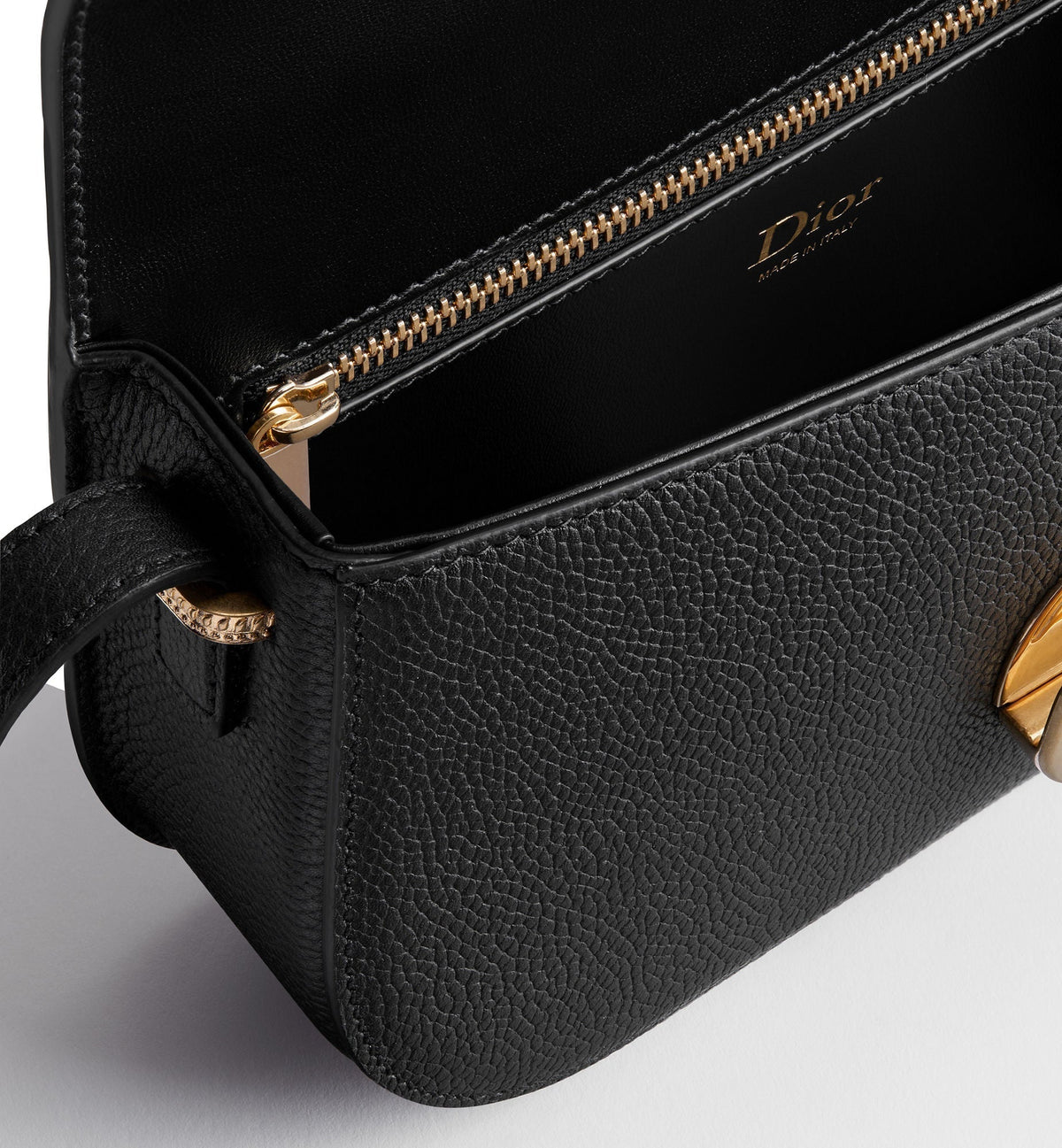 Small Médaillon Flap Luxury Handbag With Grained Calfskin And Dior Clasp