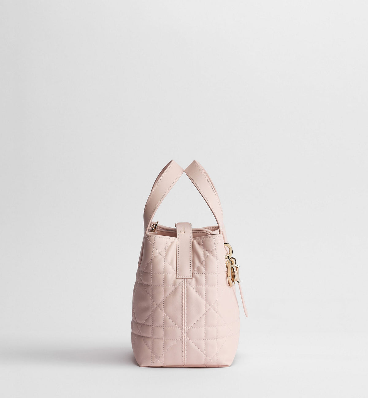 Small Toujours Vertical Designer Shoulder Tote With Powder Pink Macrocannage Calfskin And Strap