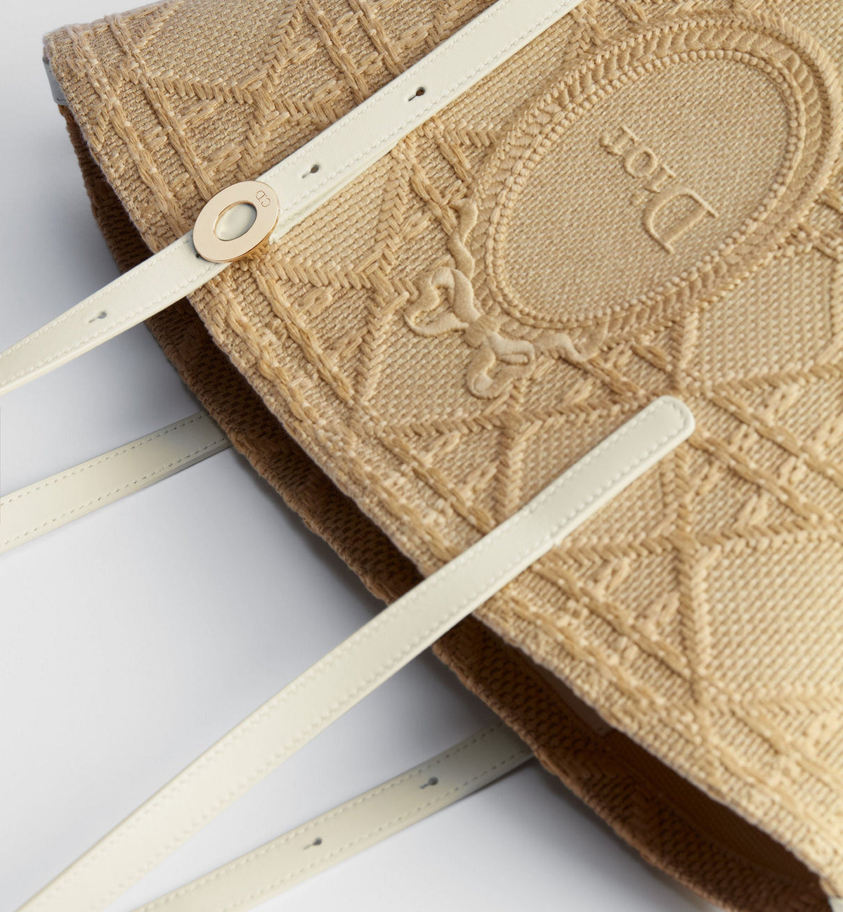 Small Blooming Luxury Handbag With Raffia-Effect Cannage And Strap