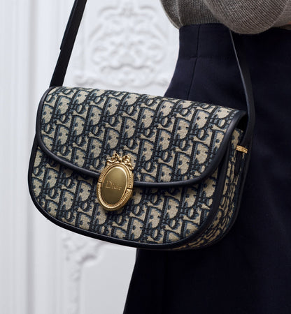 Medium Médaillon Flap Luxury Handbag With Blue Jacquard And Signature Clasp