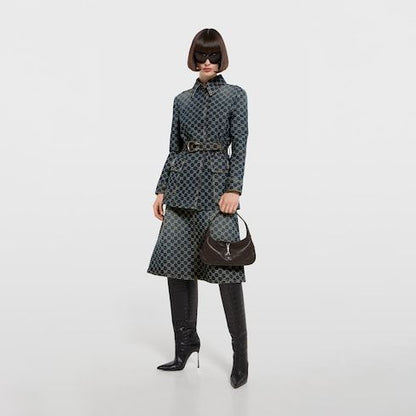 Medium Jackie Slim Luxury Handbag With Soft Grainy Leather And Piston Closure