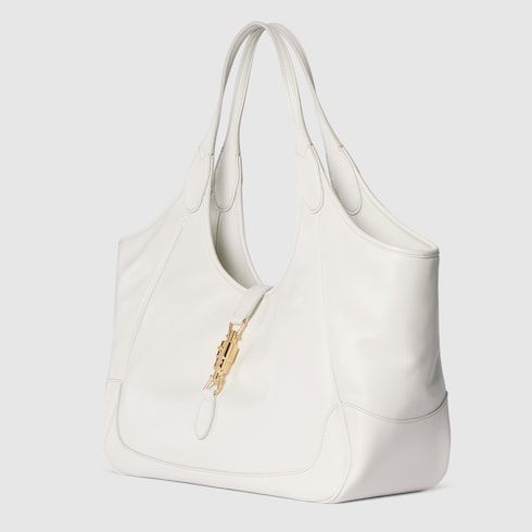 Medium Mercato Luxury Handbag With Soft Leather And Piston Closure
