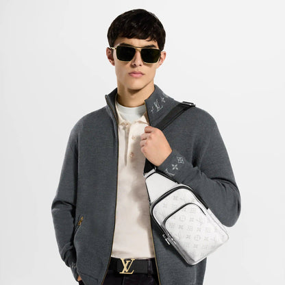Avenue Slingbag PM Monogram Taigarama Shoes