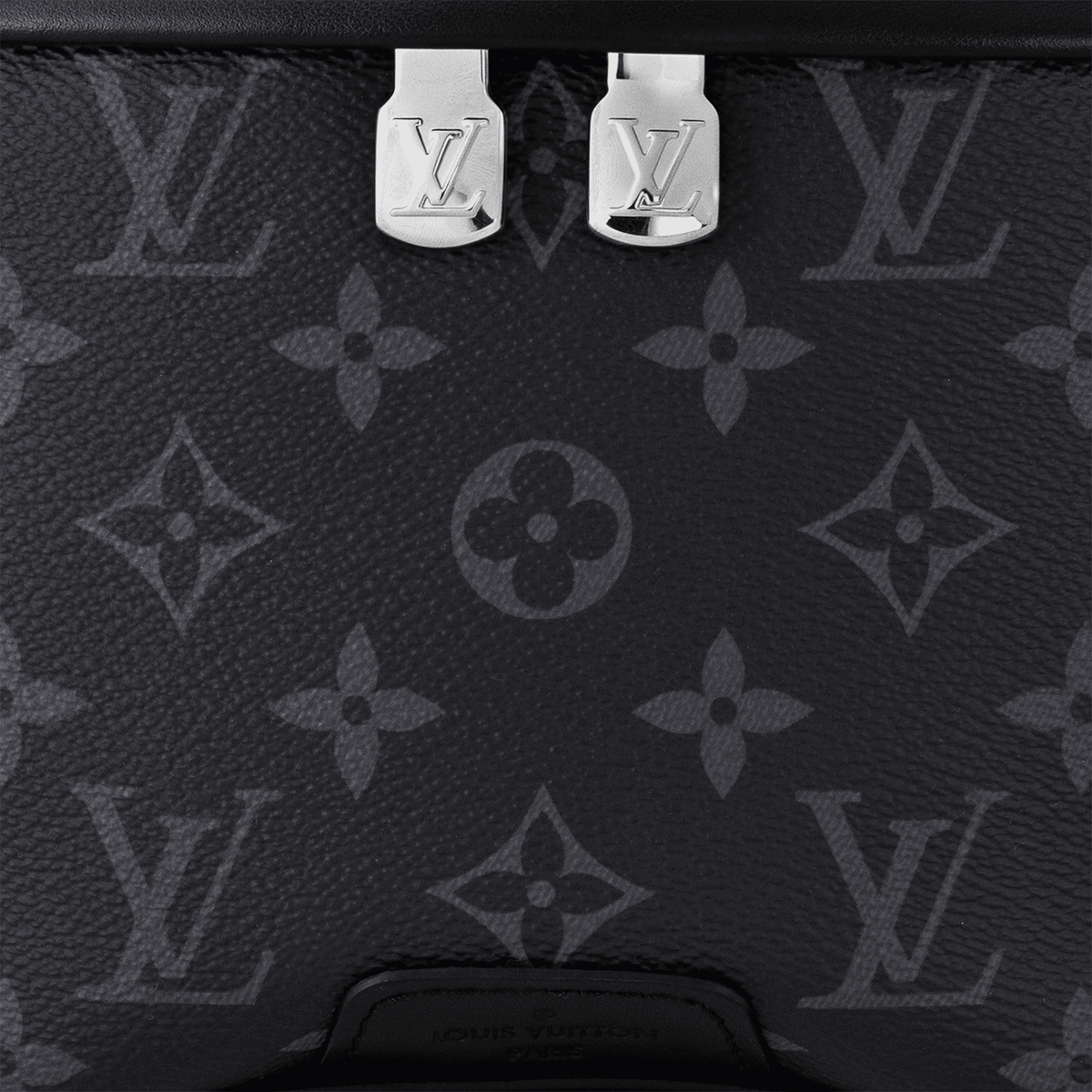 Discovery Bumbag PM Monogram Eclipse Shoes