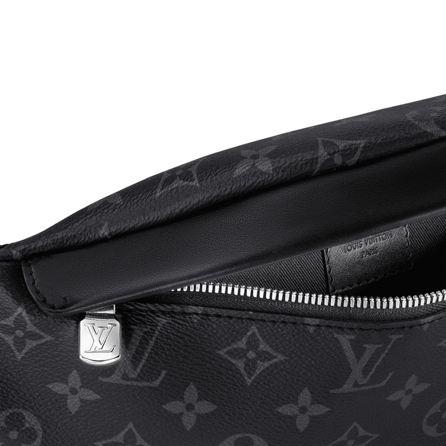 Discovery Bumbag PM Monogram Eclipse Shoes