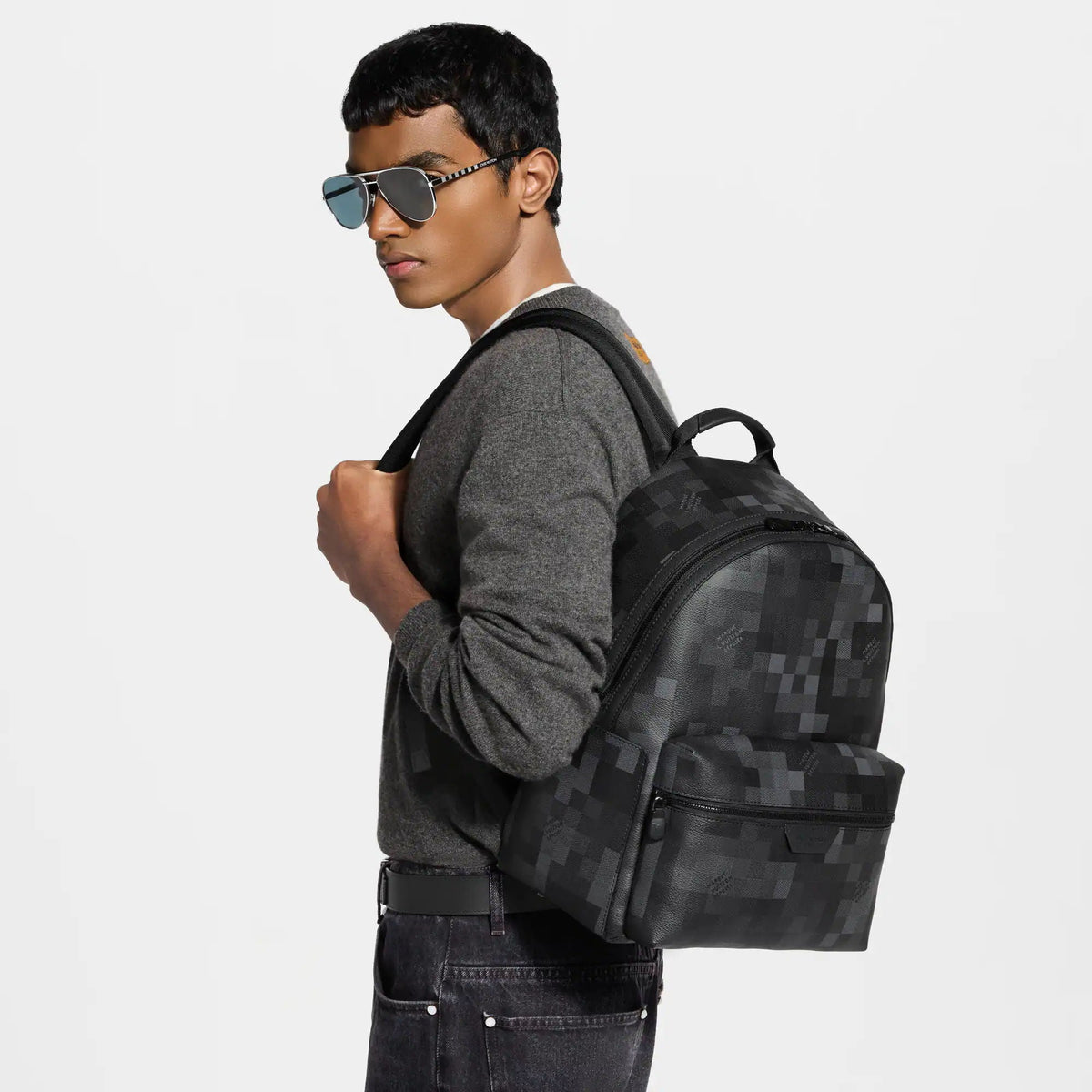 Discovery Backpack PM Black Shoes