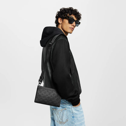 Gaston Wearable Wallet Monogram Shadow Black
