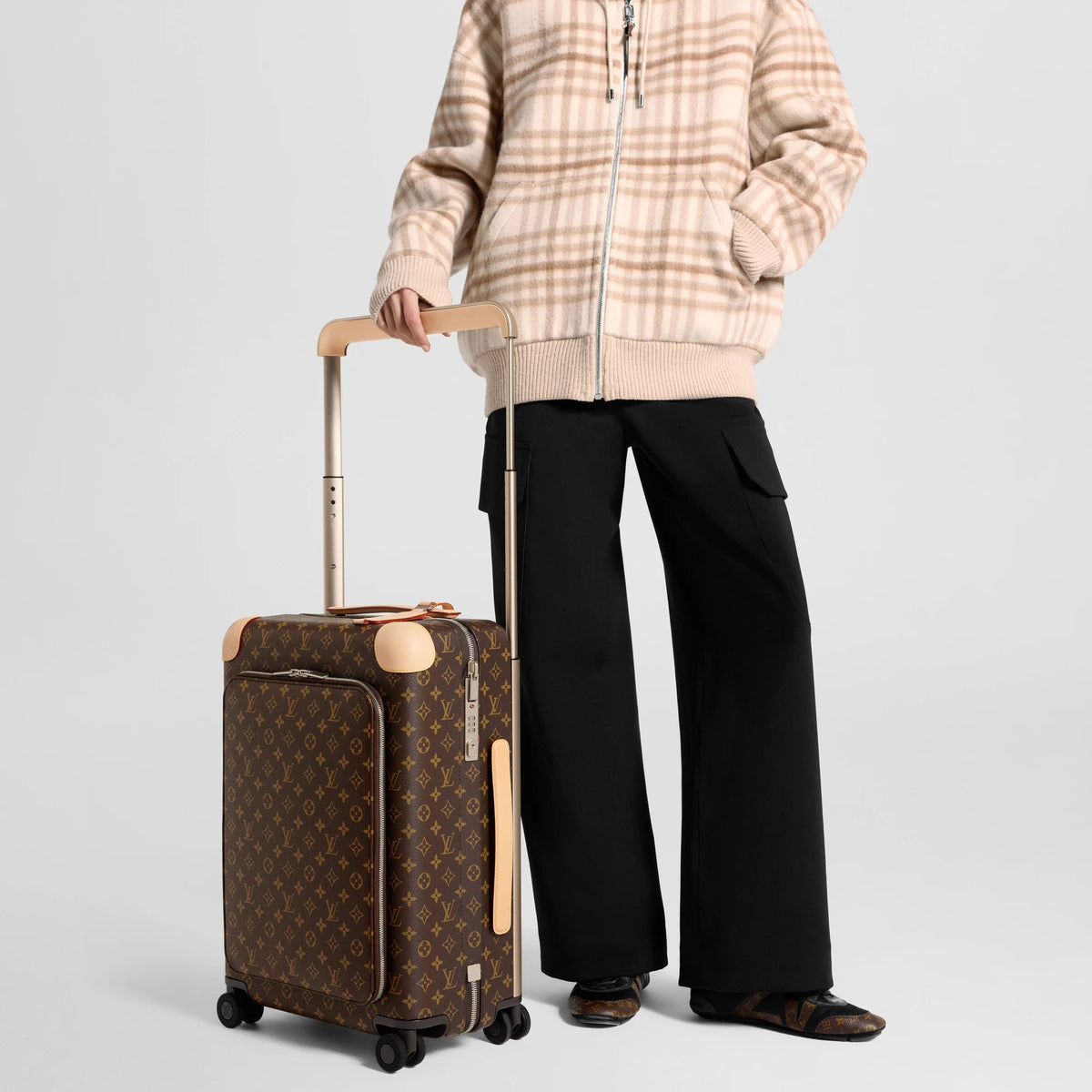 Horizon Business Rolling Case Monogram M13770 Collection