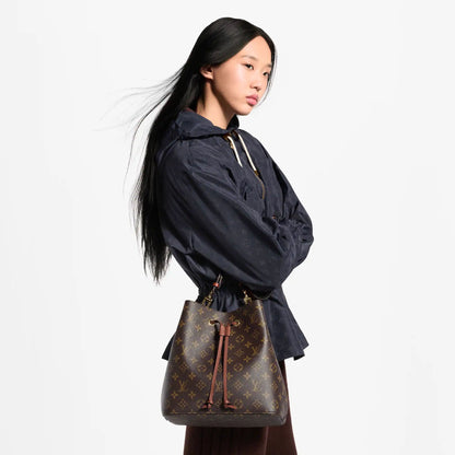 NéoNoé MM Monogram Coated Canvas Bucket Bag M44887