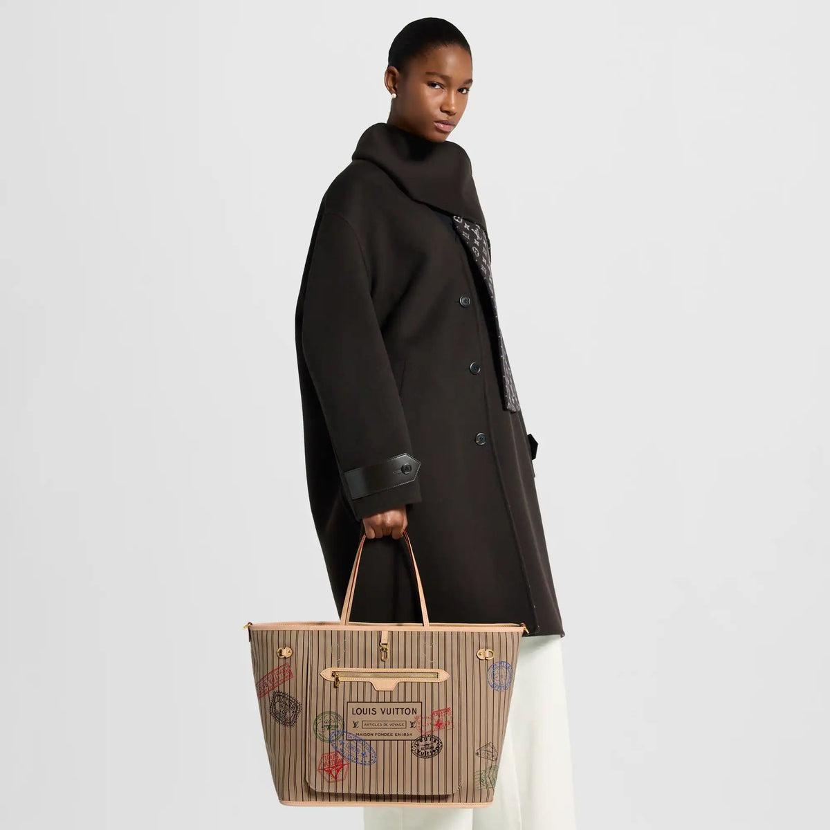 Neverfull Bandoulière Inside Out GM Monogram Canvas Tote Bag M11948