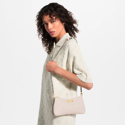 Pochette Liv Monogram Empreinte Leather Bag