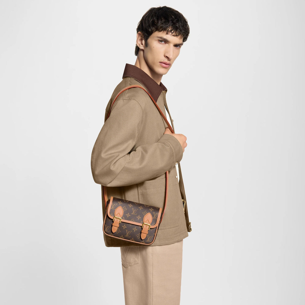 Satchel Wearable Wallet Monogram Shoes