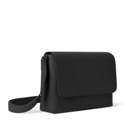 Speed Messenger Black Shoes