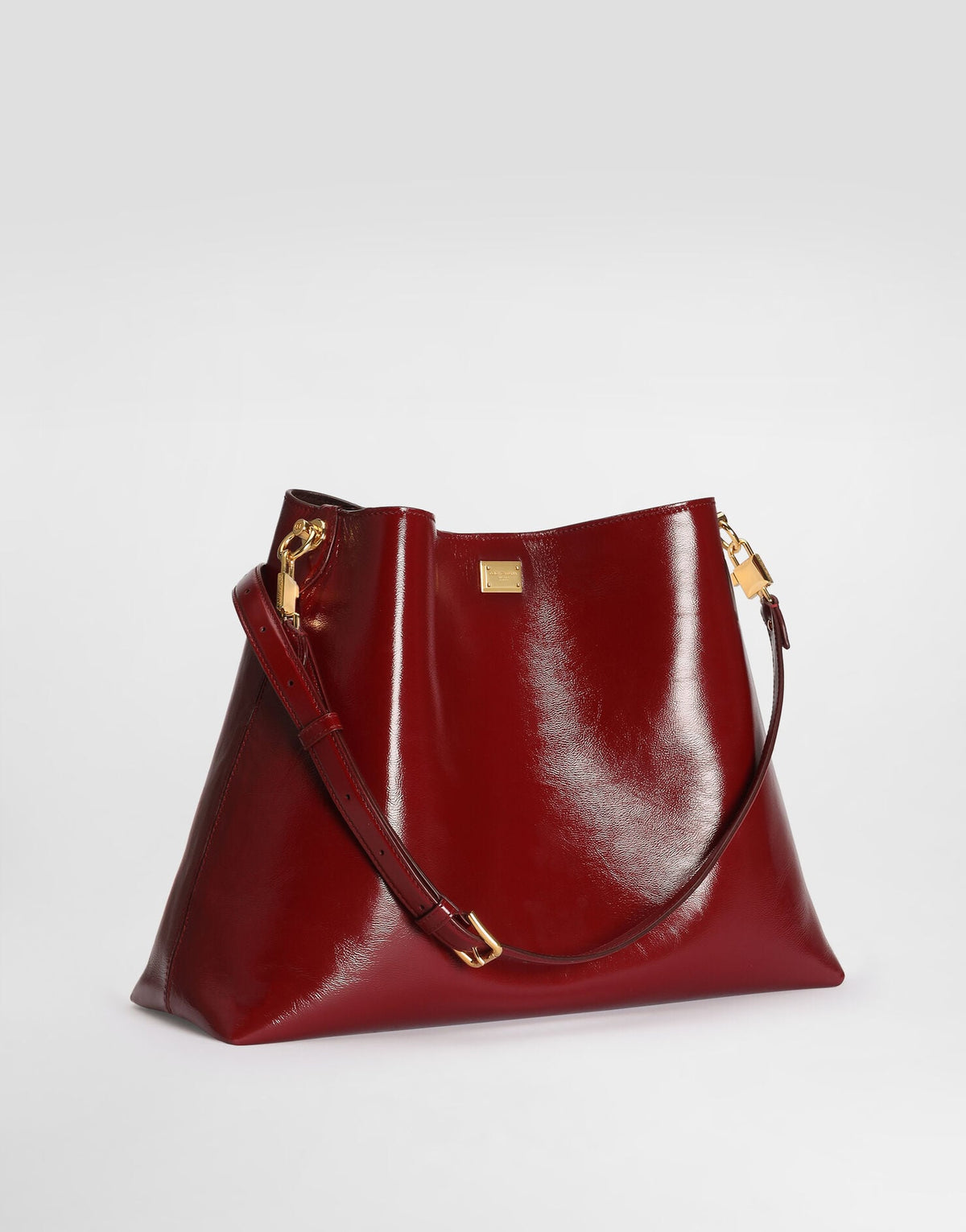 Large Vittoria Shoulder Luxury Handbag Calfskin Red Vintage Brass Hardware