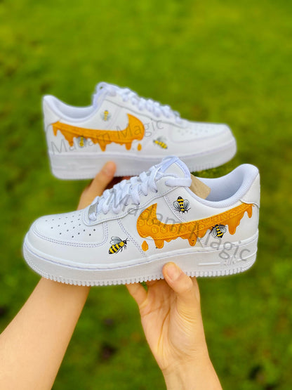 Hand Painted Custom Air Force 1 Low Bee Honey Honeycomb Drip Bumblebee AF1 Customized Made to Order Woman Man Sneakers Handmade