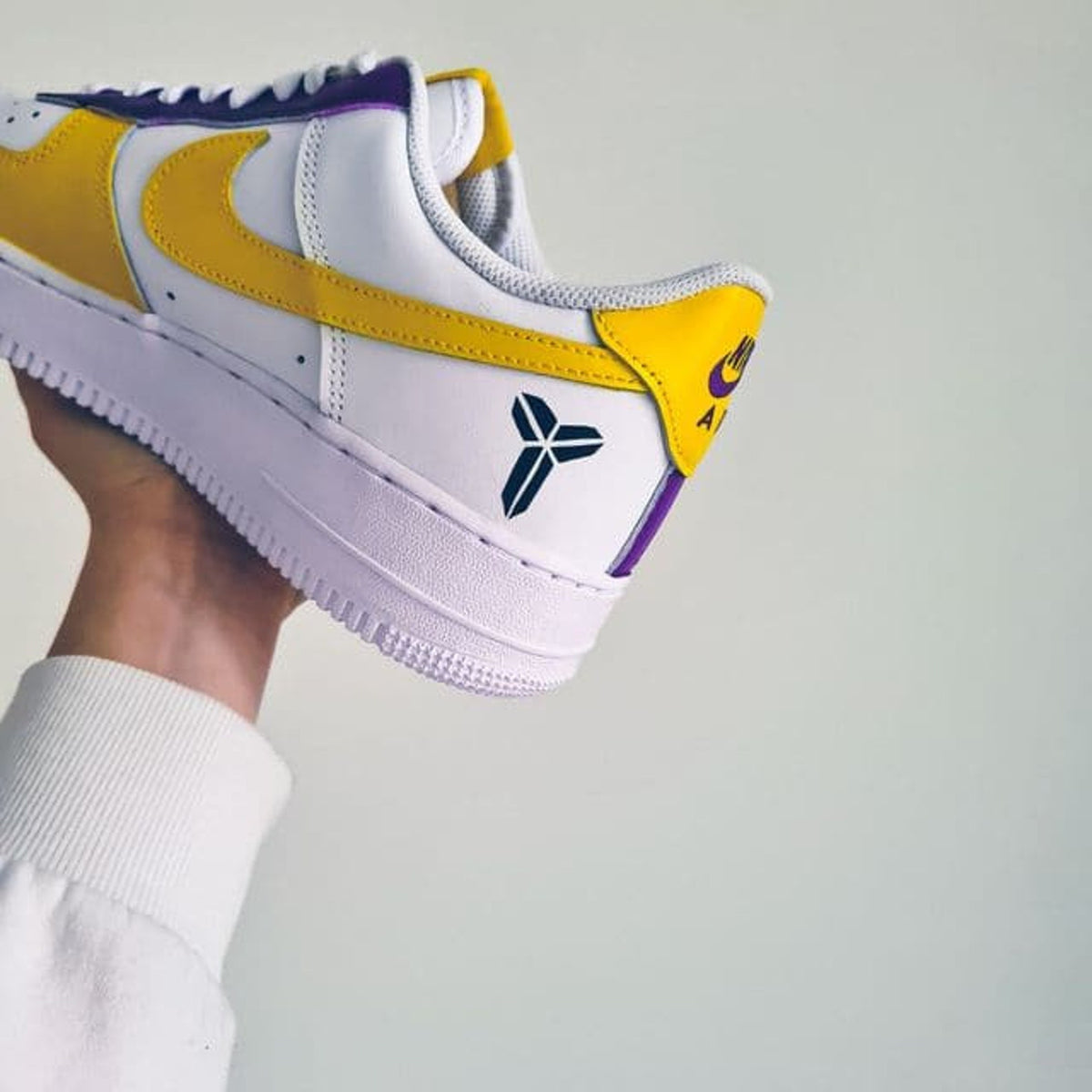 Custome Kobe Bryant Air Force 1 ,Men's Trendy Basketball Shoes, Comfy Sneakers For Men's, Purple and gold sneaker, Kobe 6,8, 24