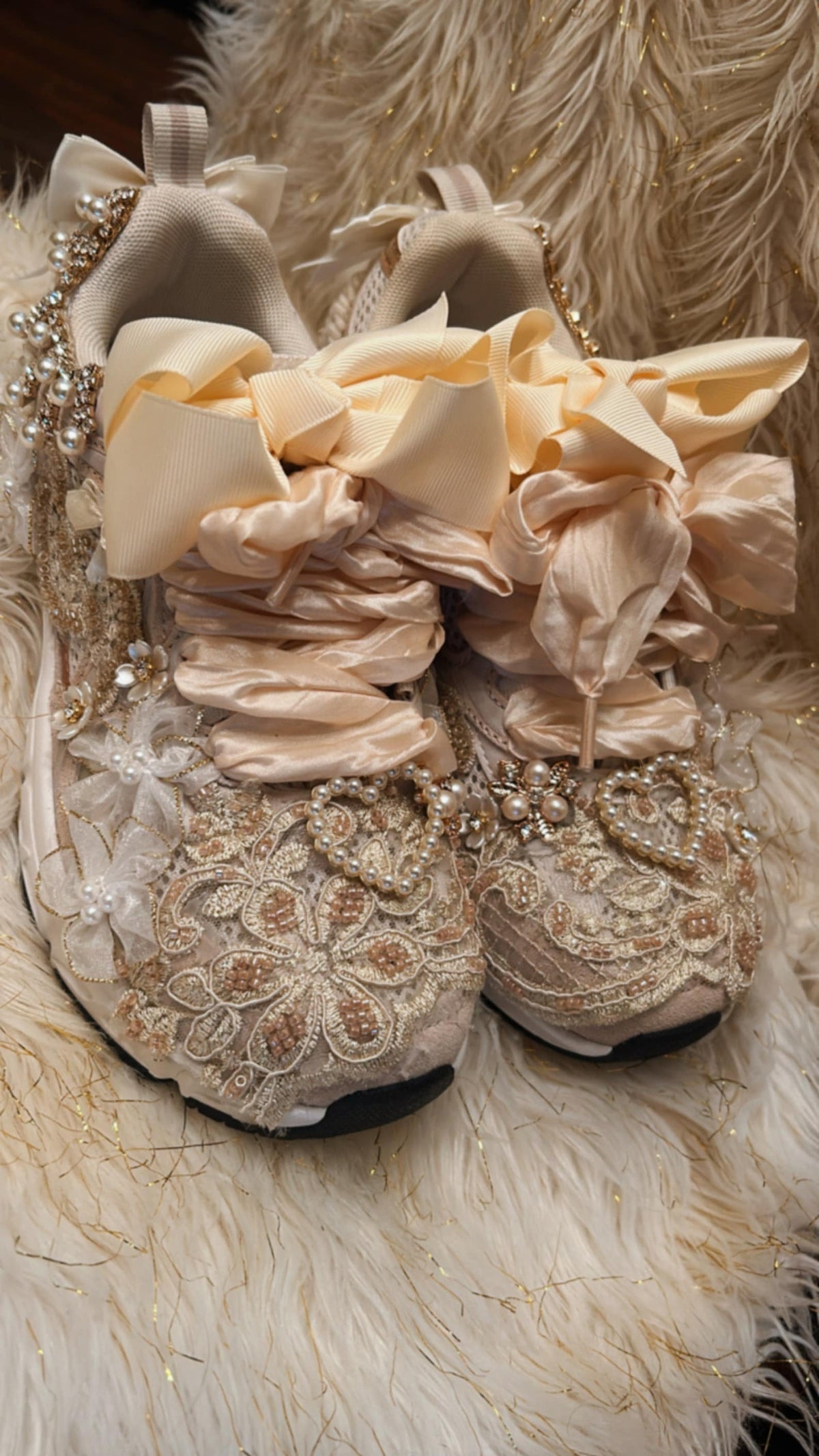 Cream CUSTOM fREESTYLE LACEY sneakers