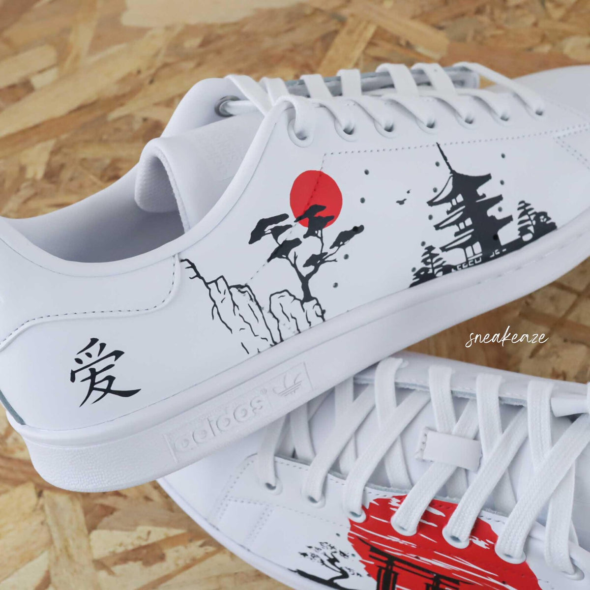Custom Stan Smith - Custom Shoes - Hand Painted - Traditional Japanese Design Custom Kicks Japan