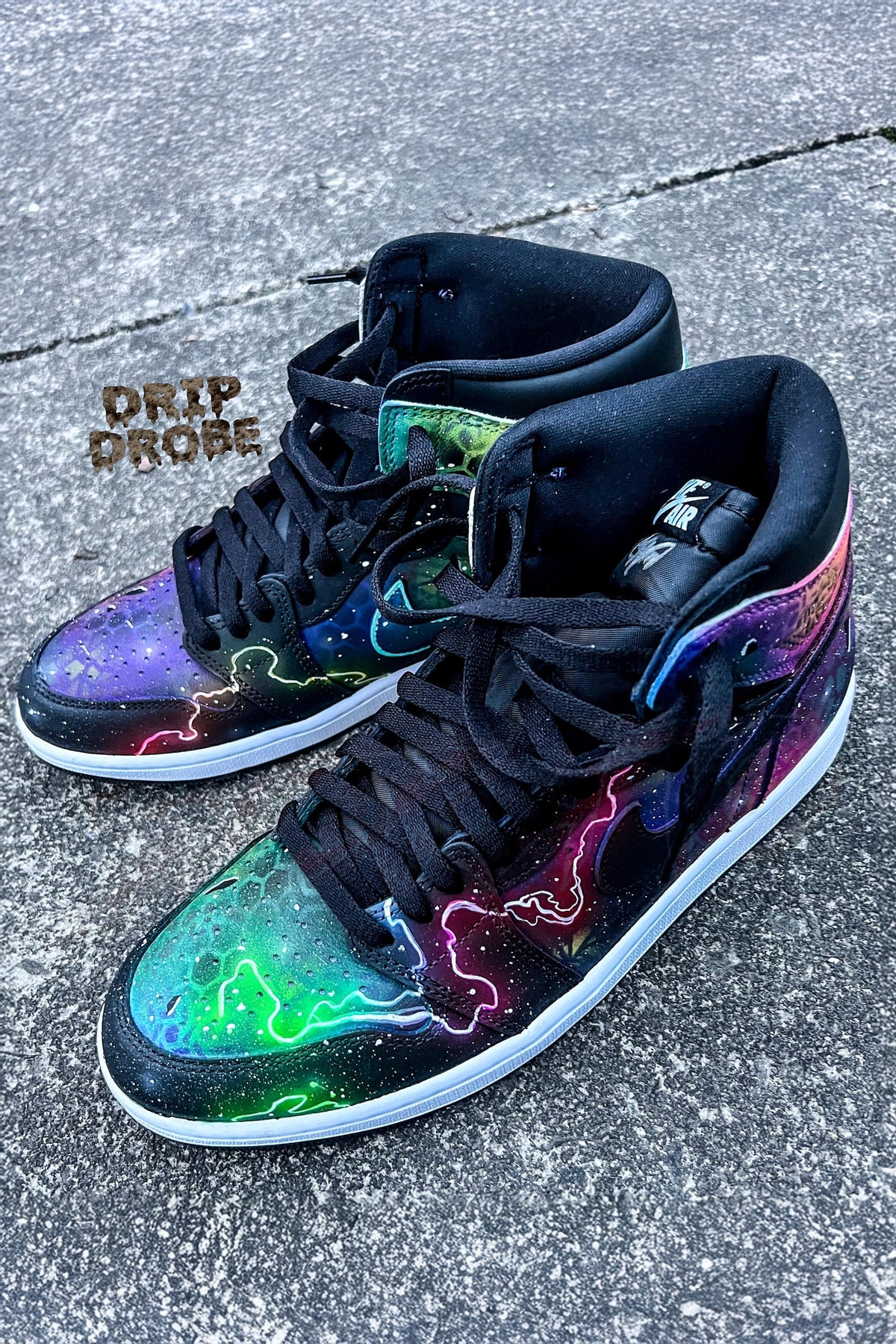 Custom Black Toe "Galaxy" AJ 1 Retro High – Hand-Painted Freestyle Galaxy Design – Authentic Leather – Custom Sneakers