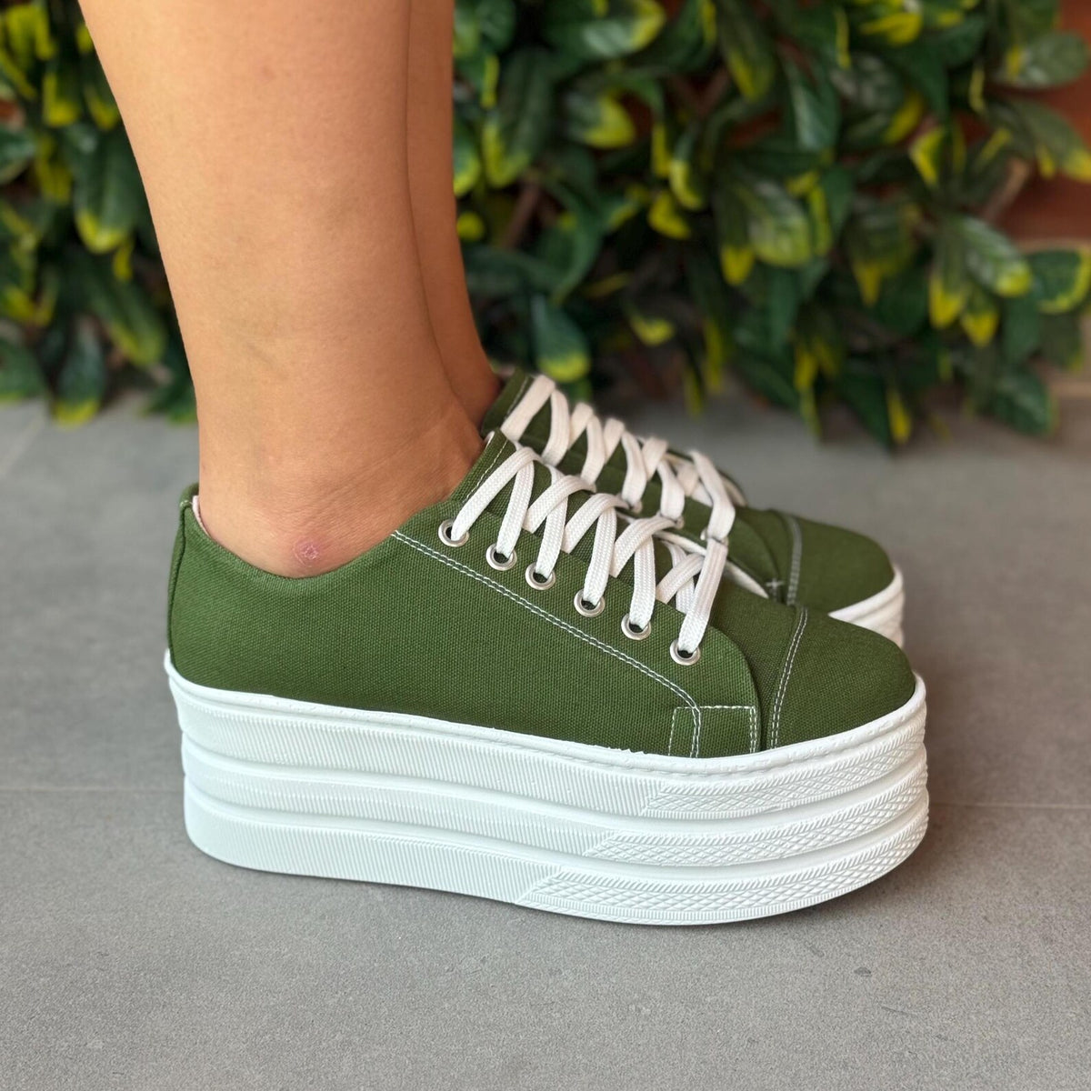 Customizable Women's Platform Sneakers, Glitter Print Shoes