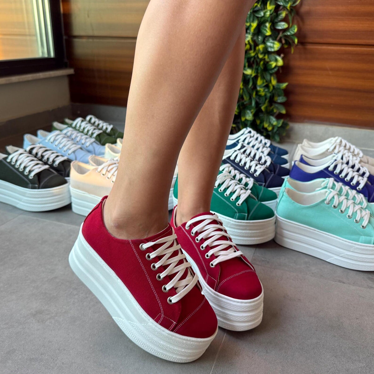 Customizable Women's Platform Sneakers, Glitter Print Shoes