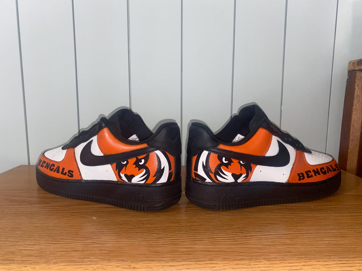 Custom Painted Shoes, your design of choice! Price listed is NOT the final price (Read Description below before purchasing!)