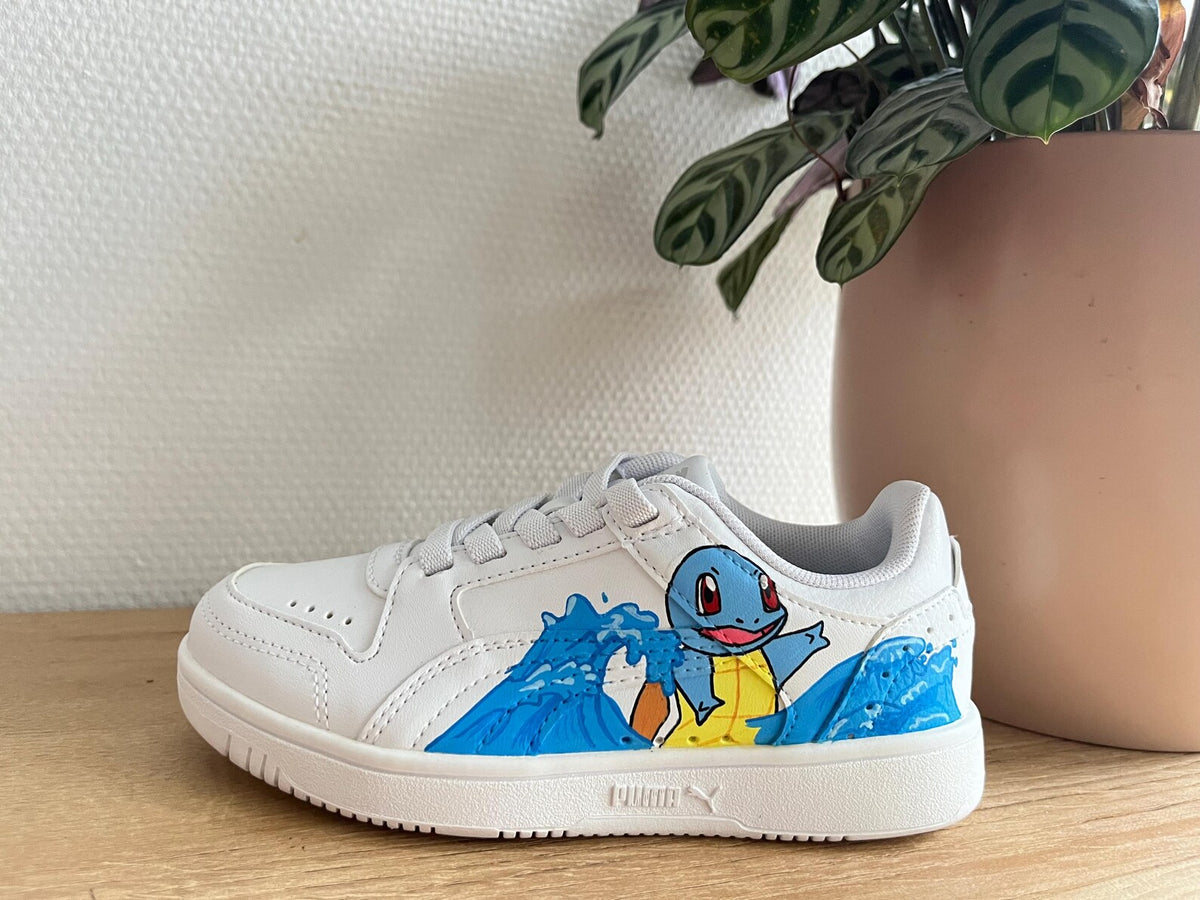 Hand-customized Caven/Pokémon sneakers - Personalized/One-of-a-kind sneakers/Custom shoes