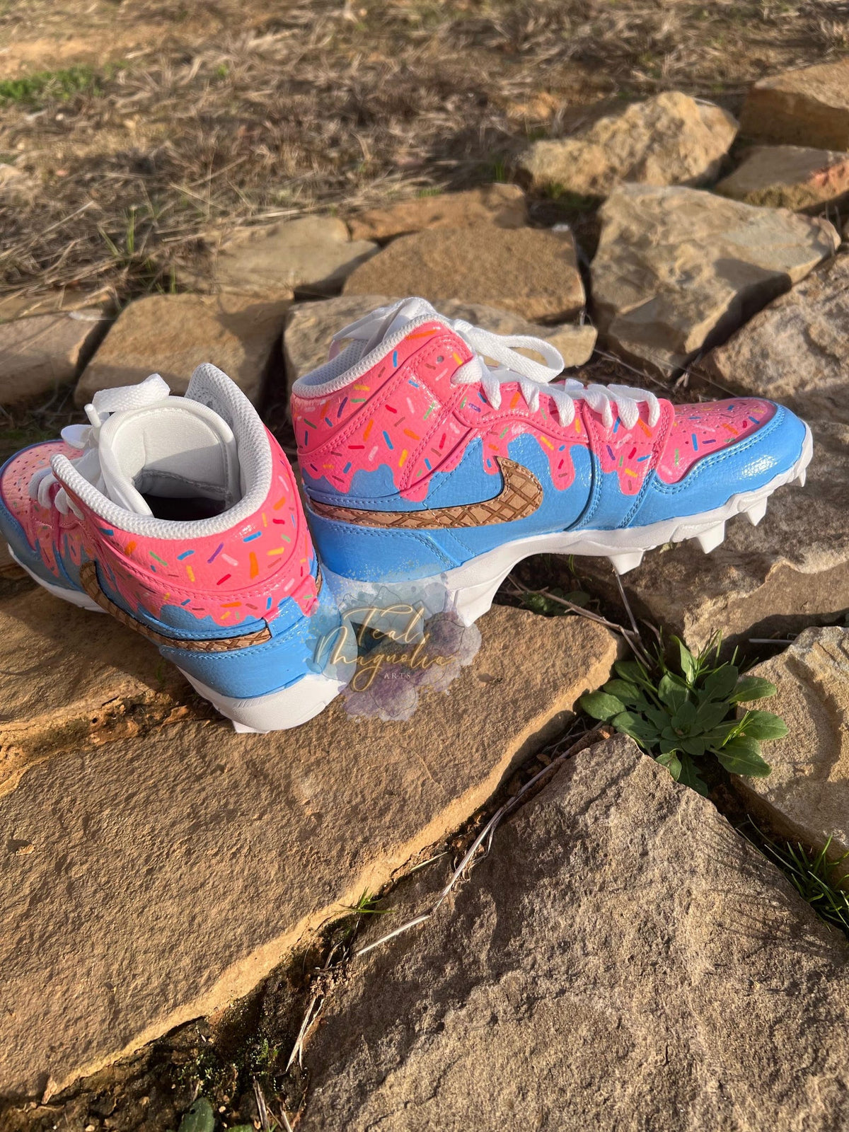 Customizable Hand Painted YOUTH Baseball Cleats