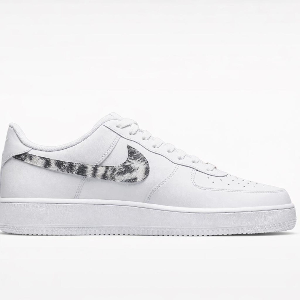 Custom Handcrafted Air Force 1 Wolf Design Sneakers