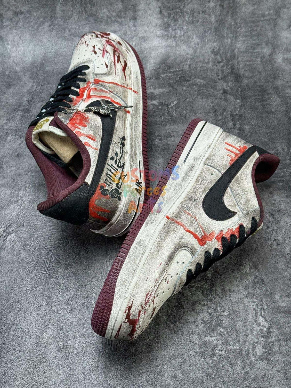 Custom Air force 1 gothic horror fake blood splatter sneakers - Hand painted af1 dark aestetic one of a kind.
