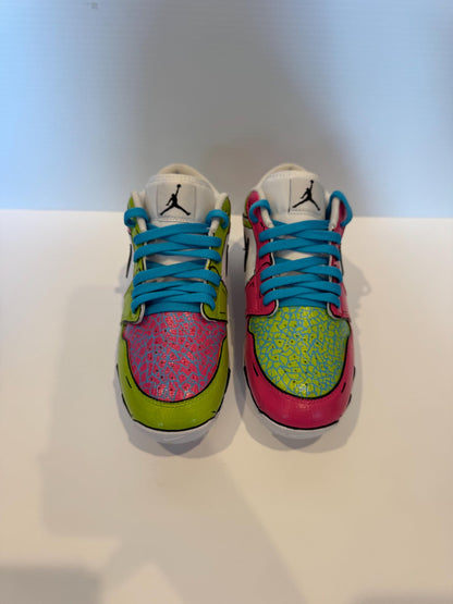 100% Customizable Youth Baseball Cleats