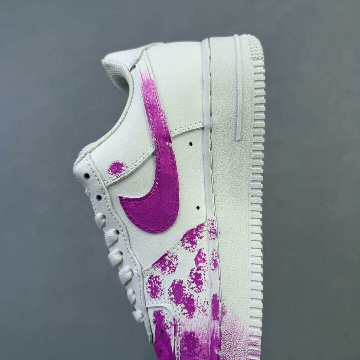Custom fuchsia Air Force 1 sneakers, handmade