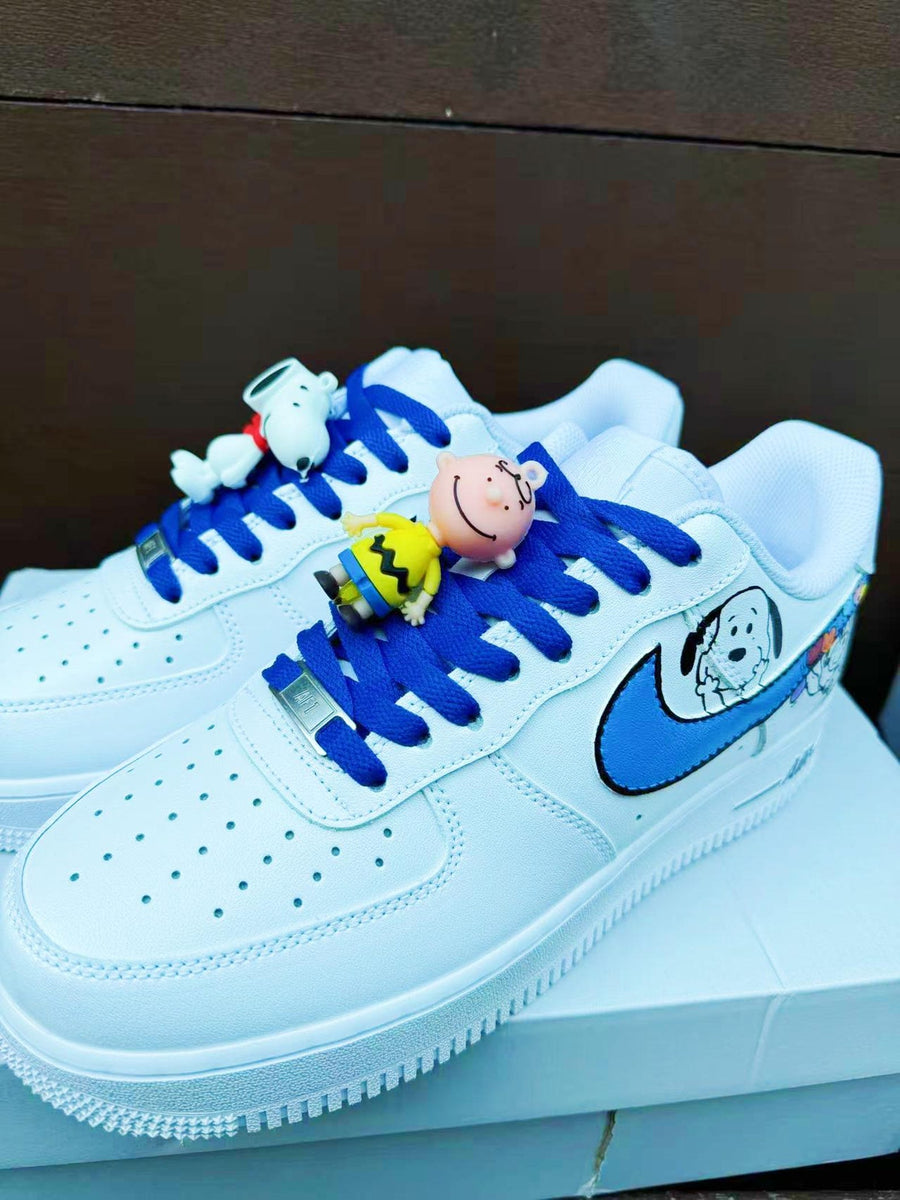 Custom Hand-Painted Air Force 1 Sneakers: Cartoon dog Yellow Bird AF1 white personalized gift design wedding fashion trainers  shoes