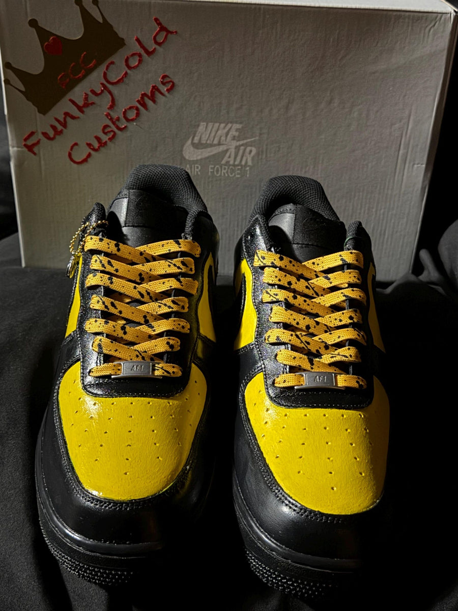 Custom Hand-Painted Team Sports Street wear Pitssburg Steelers AF1’s (Free crease Guard Included).