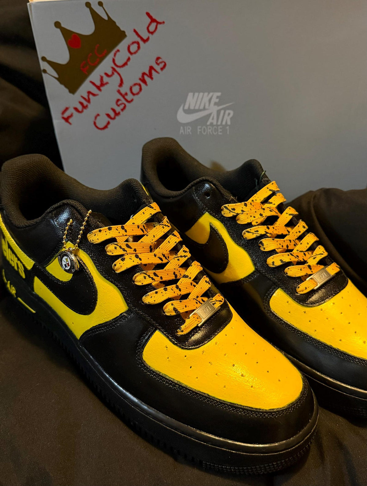 Custom Hand-Painted Team Sports Street wear Pitssburg Steelers AF1’s (Free crease Guard Included).
