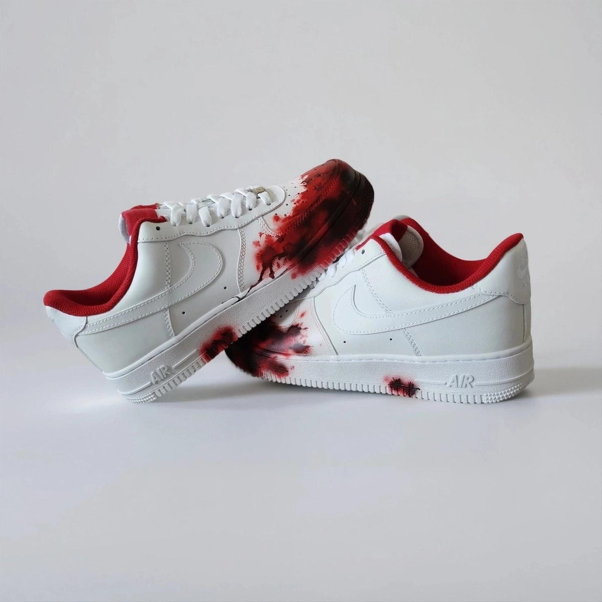 Hand-painted Sneakers with a splash effect - Custom-made white with red acrylic paint splashes, a unique street shoe for Him and for Her