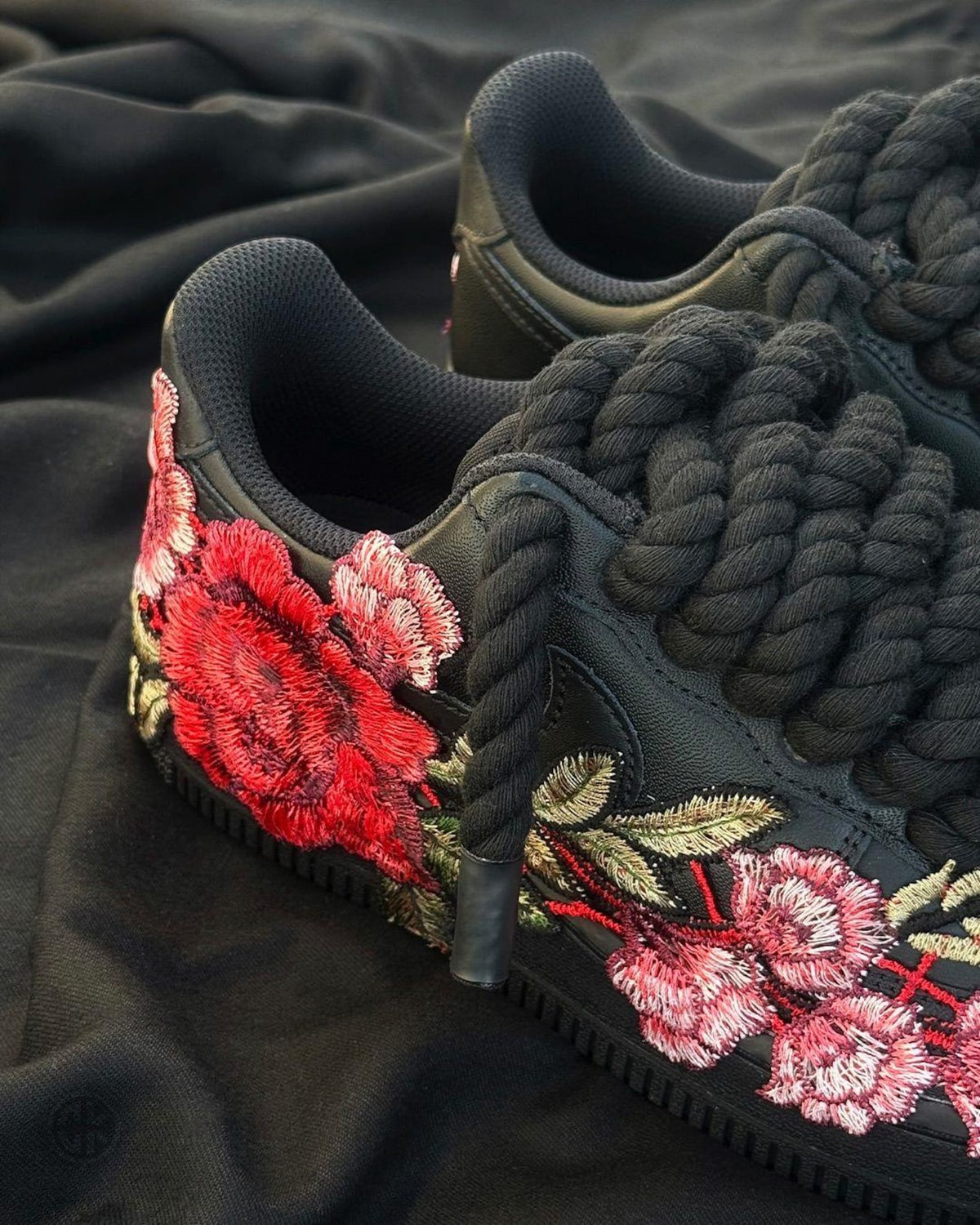 Custom Black Air Force 1 Sneakers, Floral Embroidered Shoes, Red Rose Custom Nike AF1, Chunky Rope Laces, Personalized Sneaker Gift