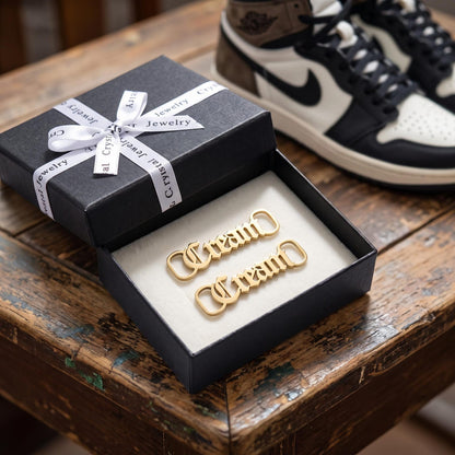 Custom 18K Gold Shoe Lace Charm – Personalized Cursive Letter Sneaker Accessory, Gift for Sneakerheads